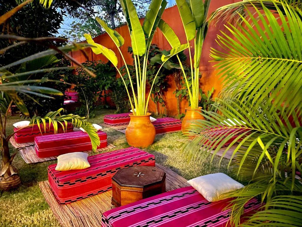 Hotel Le Kentia à Lomé Extérieur photo
