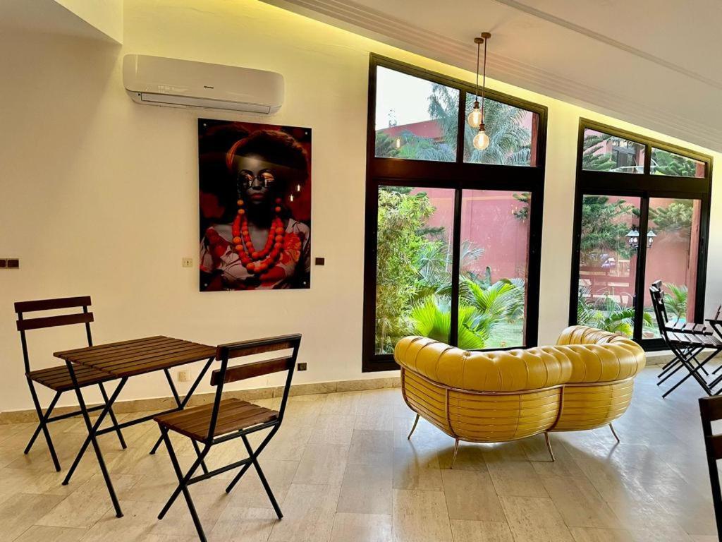 Hotel Le Kentia à Lomé Extérieur photo