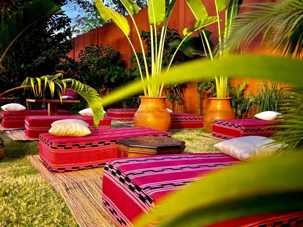 Hotel Le Kentia à Lomé Extérieur photo