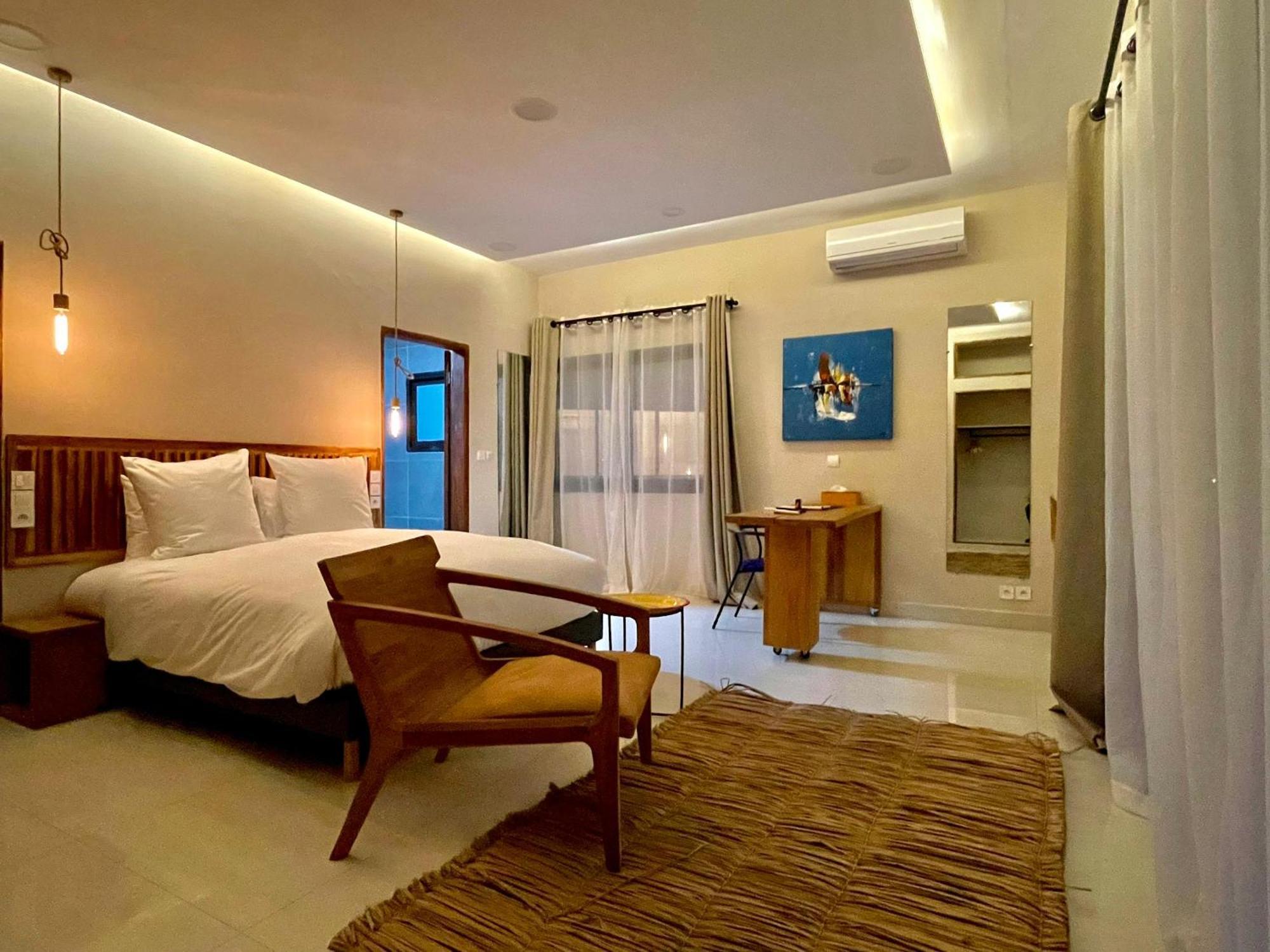 Hotel Le Kentia à Lomé Extérieur photo